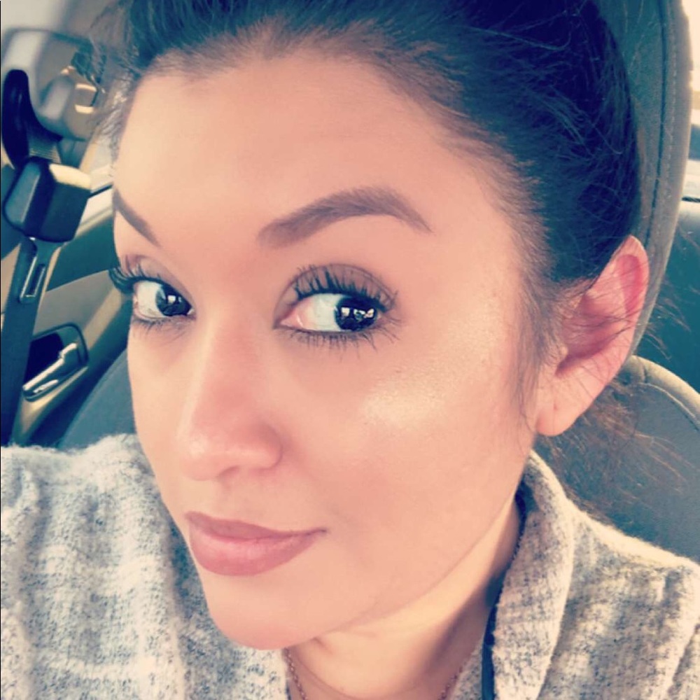 Meet your Posher, Lillian